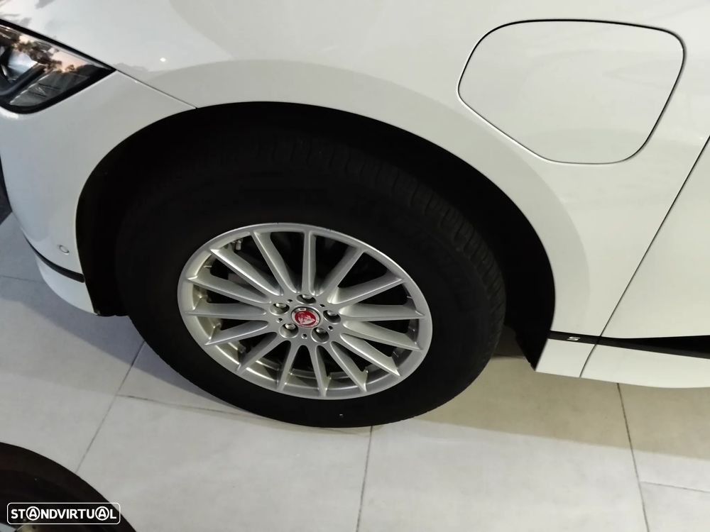 Jaguar I-Pace EV400 AWD S - 2