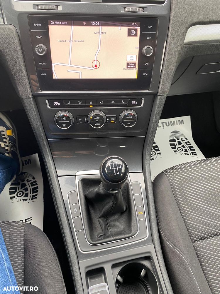 Volkswagen Golf 1.6 TDI (BlueMotion Technology) Trendline - 13