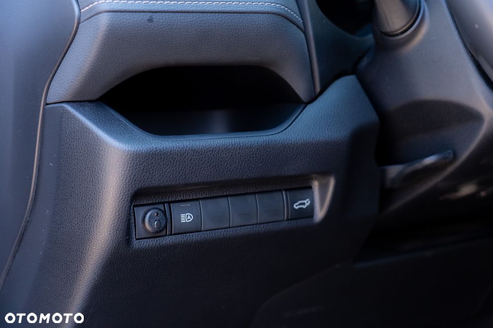 Toyota RAV4 - 21