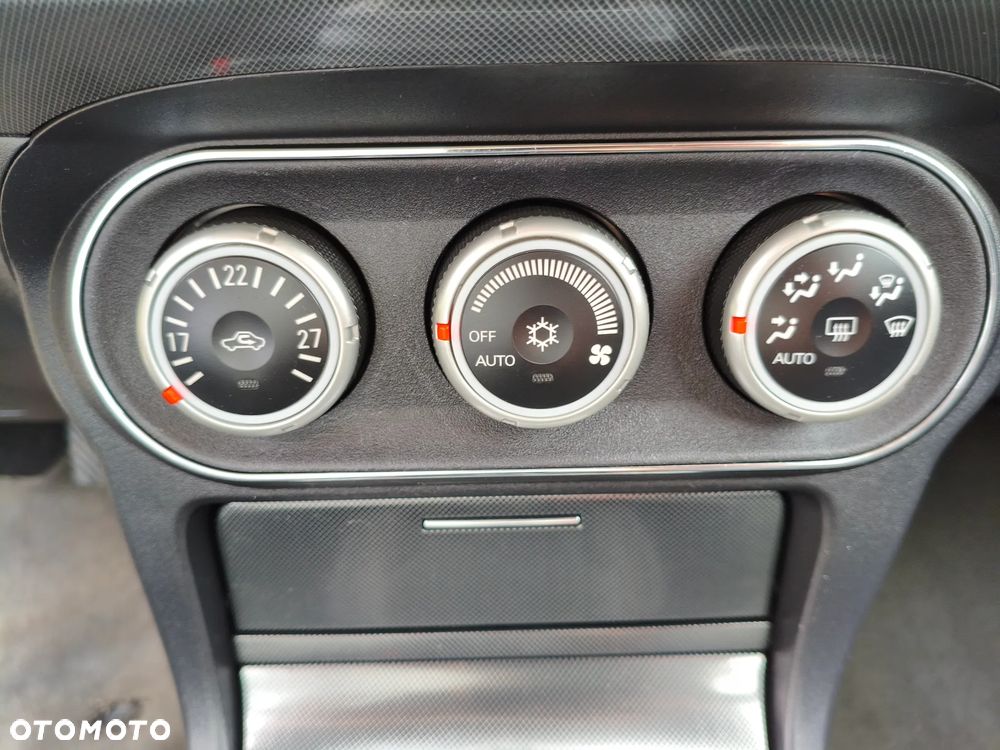 Mitsubishi Lancer 1.8 Instyle NAVI - 29