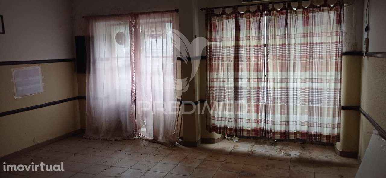 Imóvel p/ comércio/serviços, Tramagal - Grande imagem: 2/16