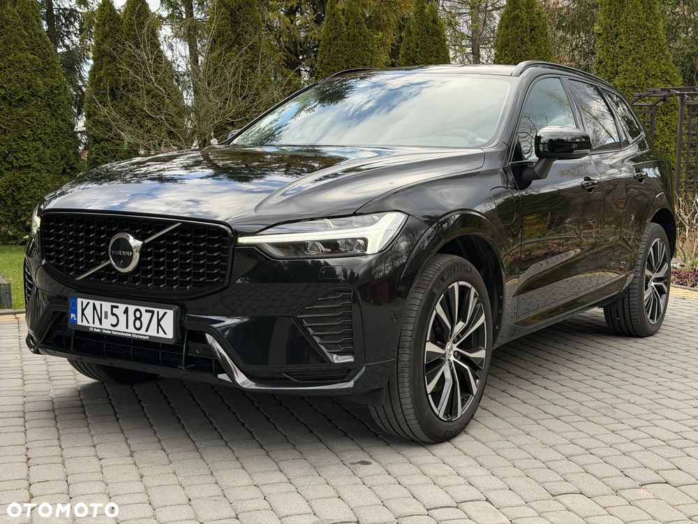 Volvo XC 60 T8 AWD Plus Dark - 4
