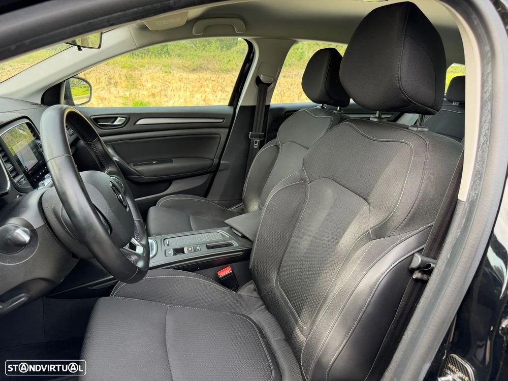 Renault Mégane 1.6 Plug-In Limited - 9