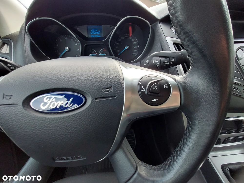 Ford Focus 1.0 EcoBoost Start-Stopp-System SYNC Edition - 25