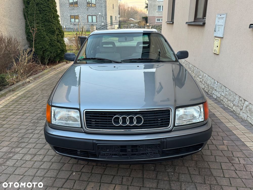 Audi 100 2.3 E - 2