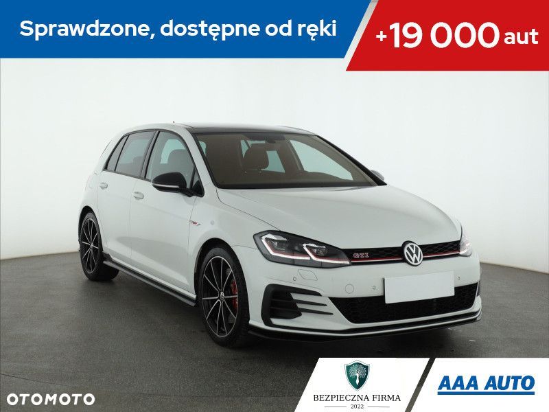 Volkswagen Golf - 2
