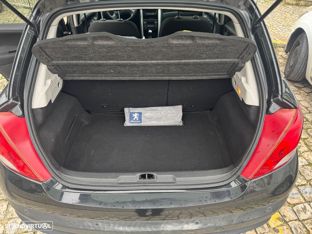 Peugeot 207 1.4 16V Active - 27