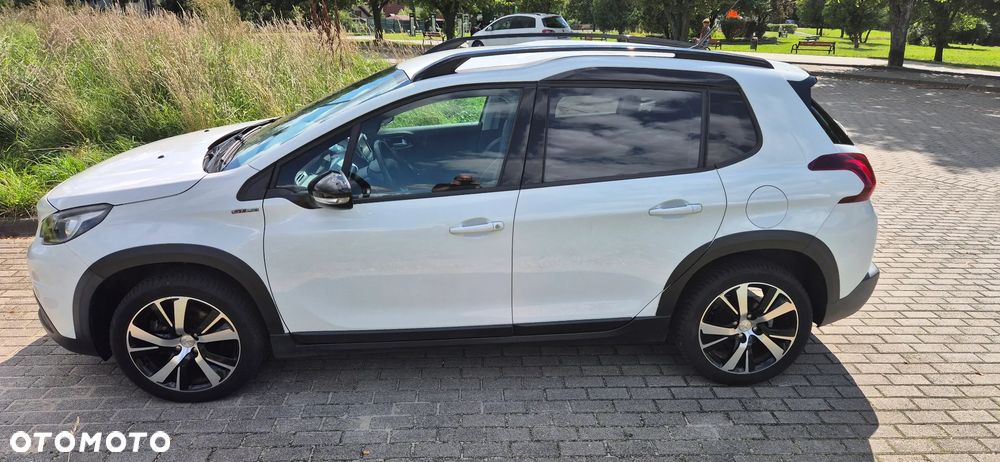 Peugeot 2008 PureTech 110 Stop&Start GT-Line Edition - 3