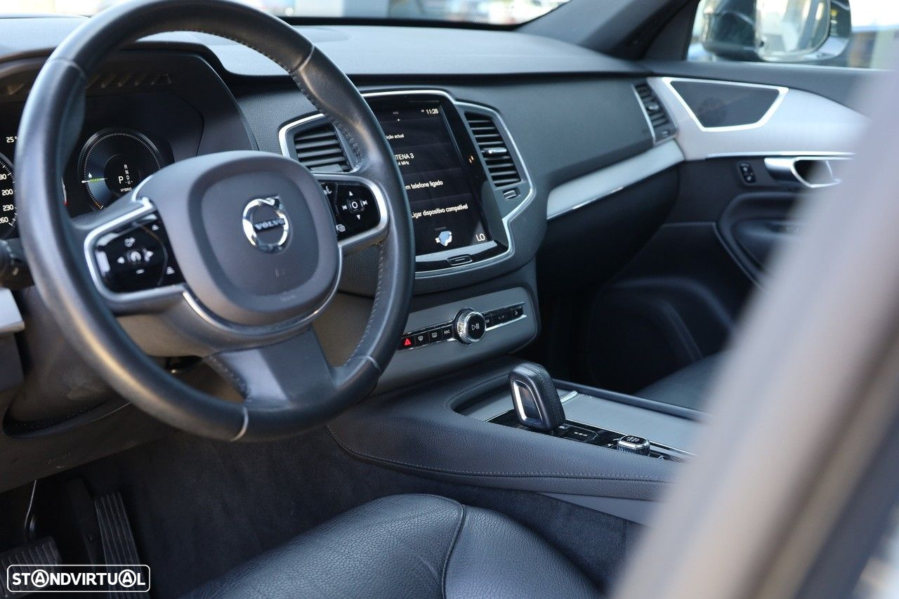 Volvo XC 90 2.0 T8 PHEV Momentum Plus AWD - 17