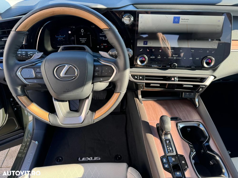 Lexus Seria RX 350h E-Four HEV Luxury - 13