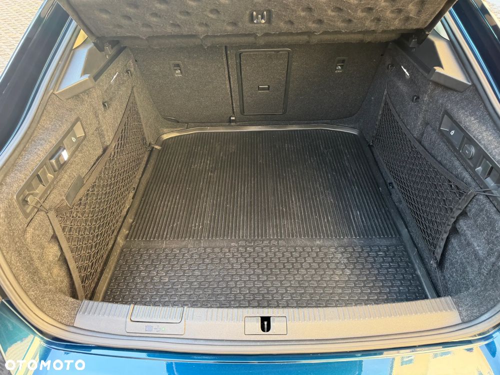 Skoda Superb 2.0 TSI 4x4 L&K DSG - 17