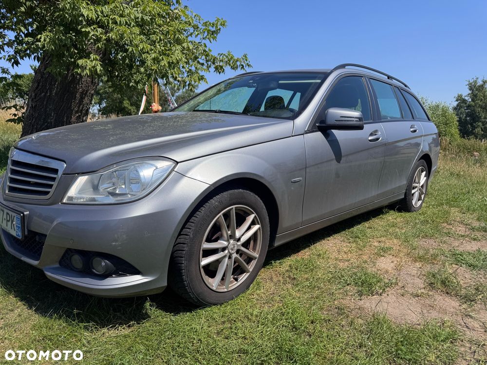Mercedes-Benz Klasa C 220 CDI DPF Elegance - 2