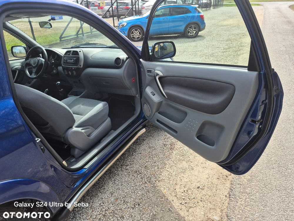 Toyota RAV4 4x4 - 23