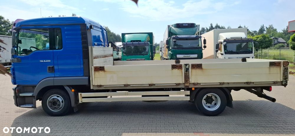 MAN TGL 8.220 - 3