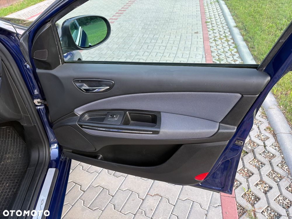 Fiat Bravo 1.6 Multijet 16V Dynamic Euro5 - 15