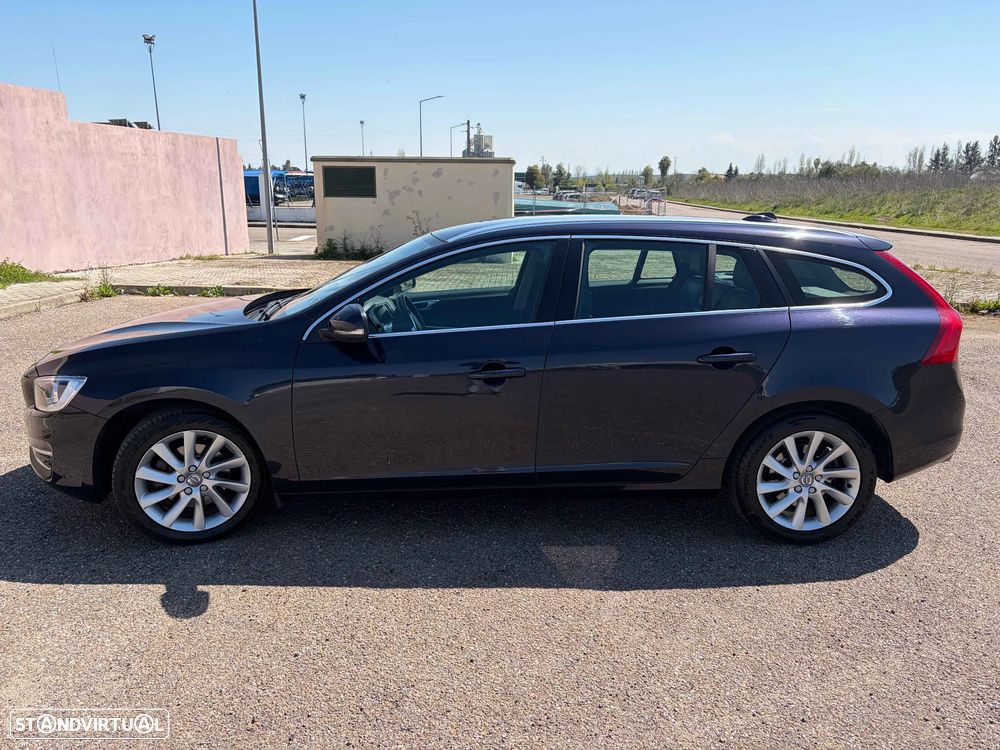 Volvo V60 2.0 D4 Summum - 3