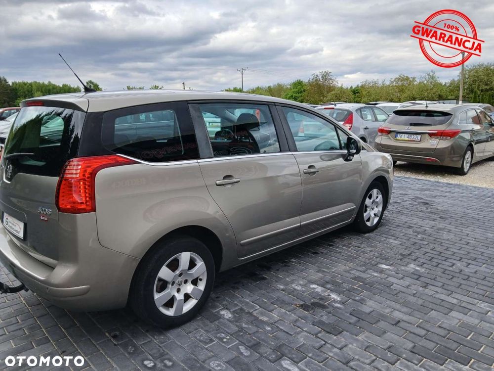 Peugeot 5008 2.0 HDi Family - 8
