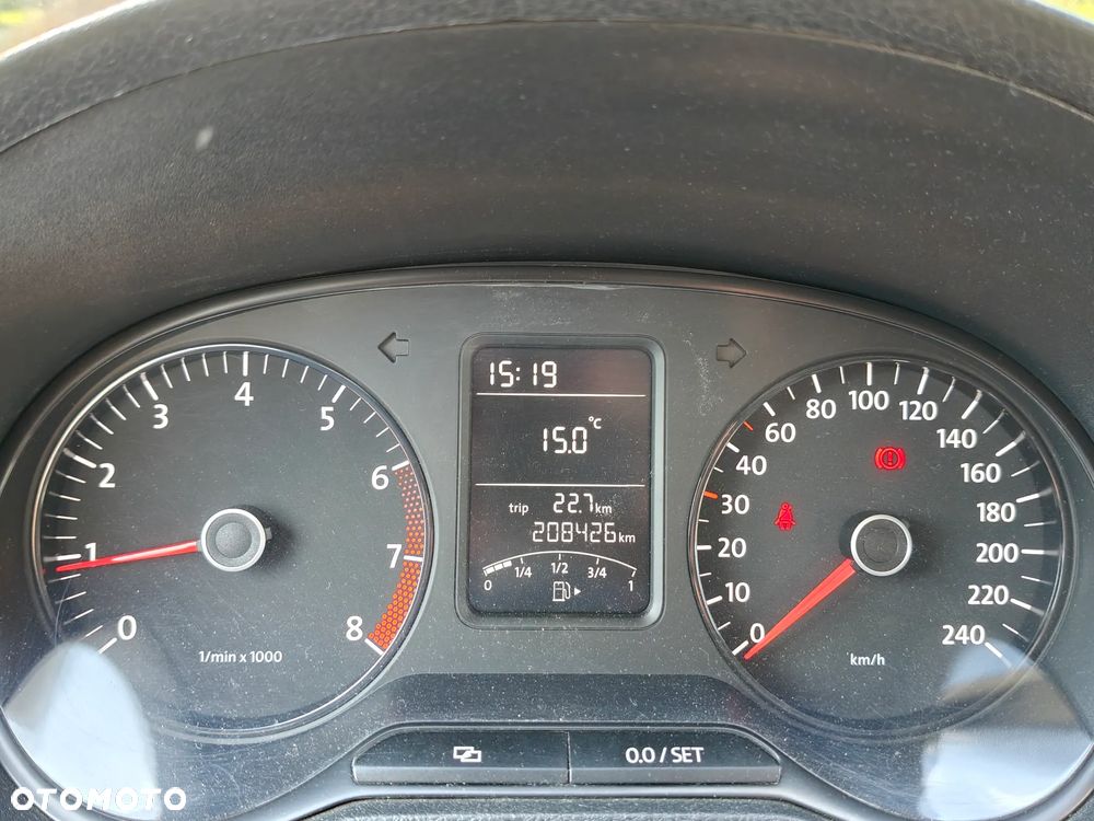 Volkswagen Polo 1.2 Team - 23