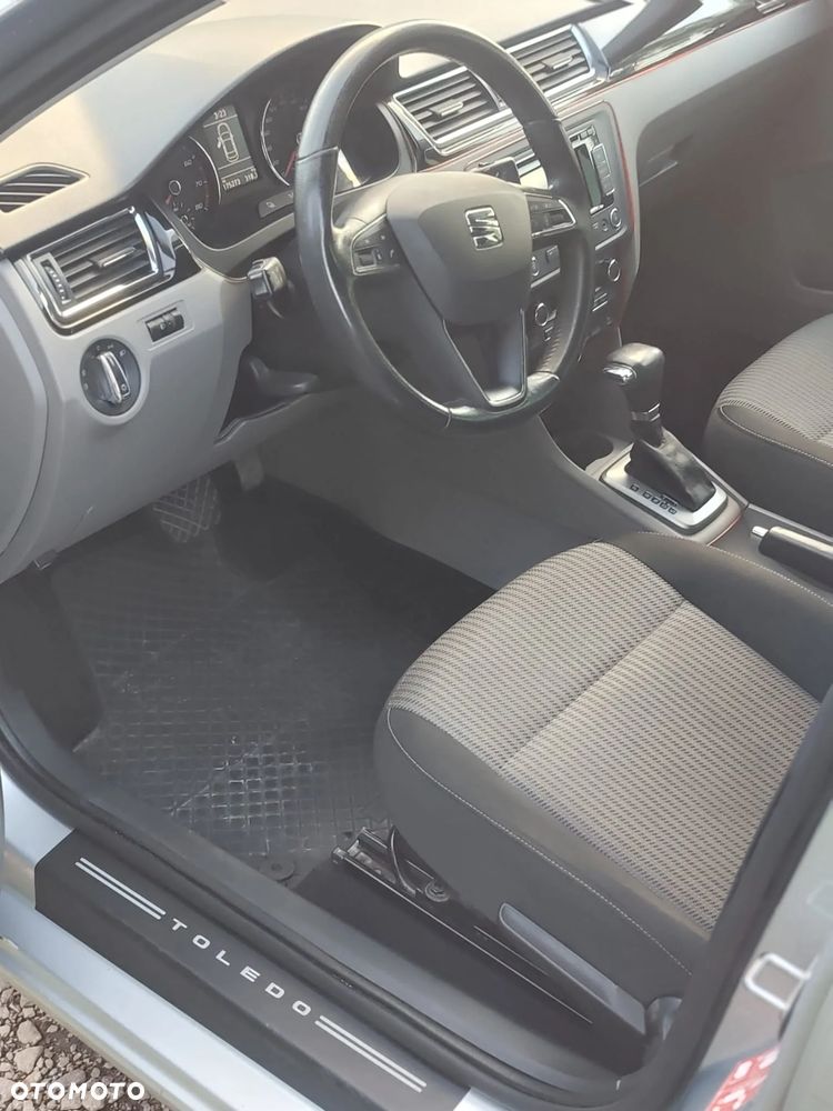 Seat Toledo 1.4 TSI Style DSG - 23