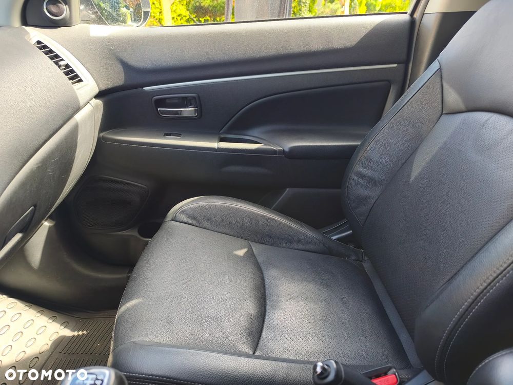 Mitsubishi ASX - 18