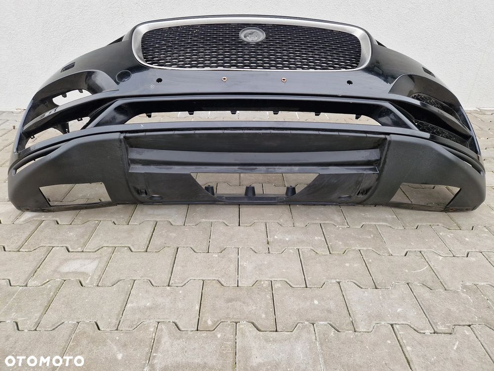 Zderzak Jaguar F Pace - 2