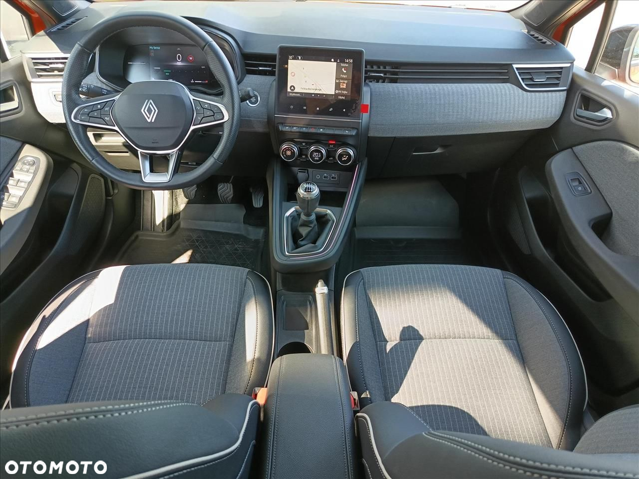Renault Clio 1.0 TCe Techno - 13