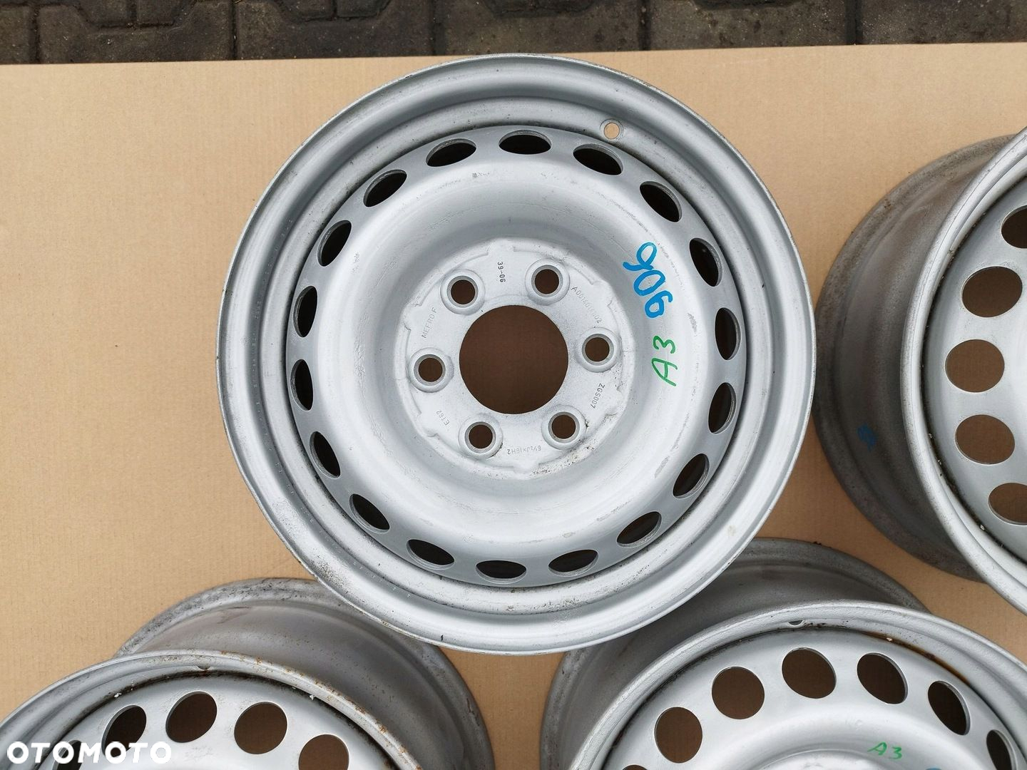 FELGA FELGI STALOWE SPRINTER 906 CRAFTER 6.5J X 16 H2 - 3