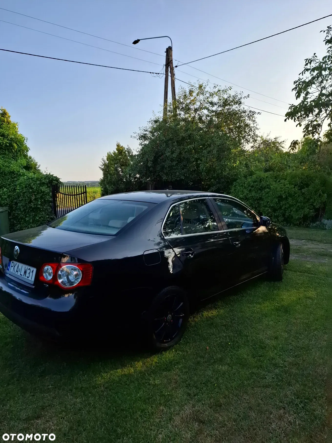 Volkswagen Jetta 1.9 TDI DPF BleuMot Comfortline - 5