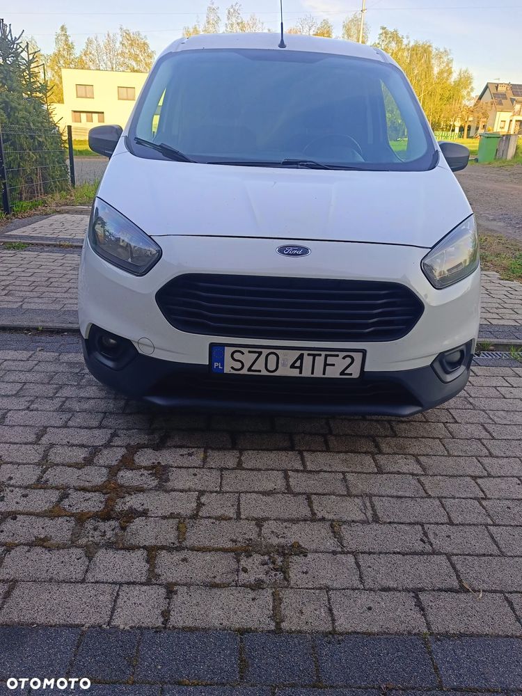 Ford Courier - 6