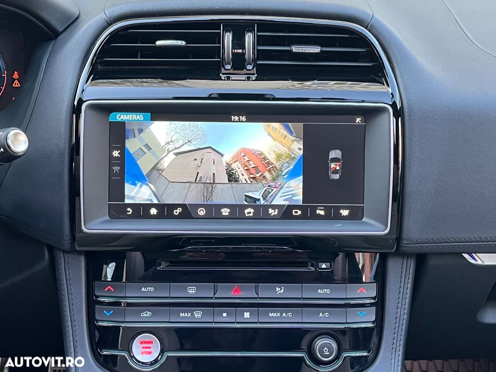 Jaguar F-Pace 30d AWD R-Sport - 21