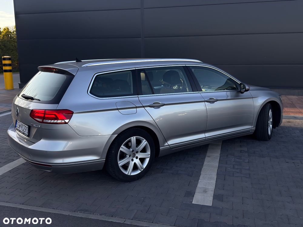 Volkswagen Passat 1.6 TDI (BlueMotion Technology) Comfortline - 22