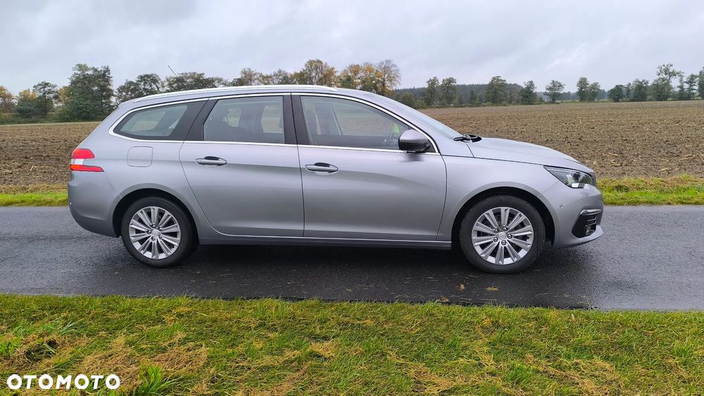 Peugeot 308 - 9