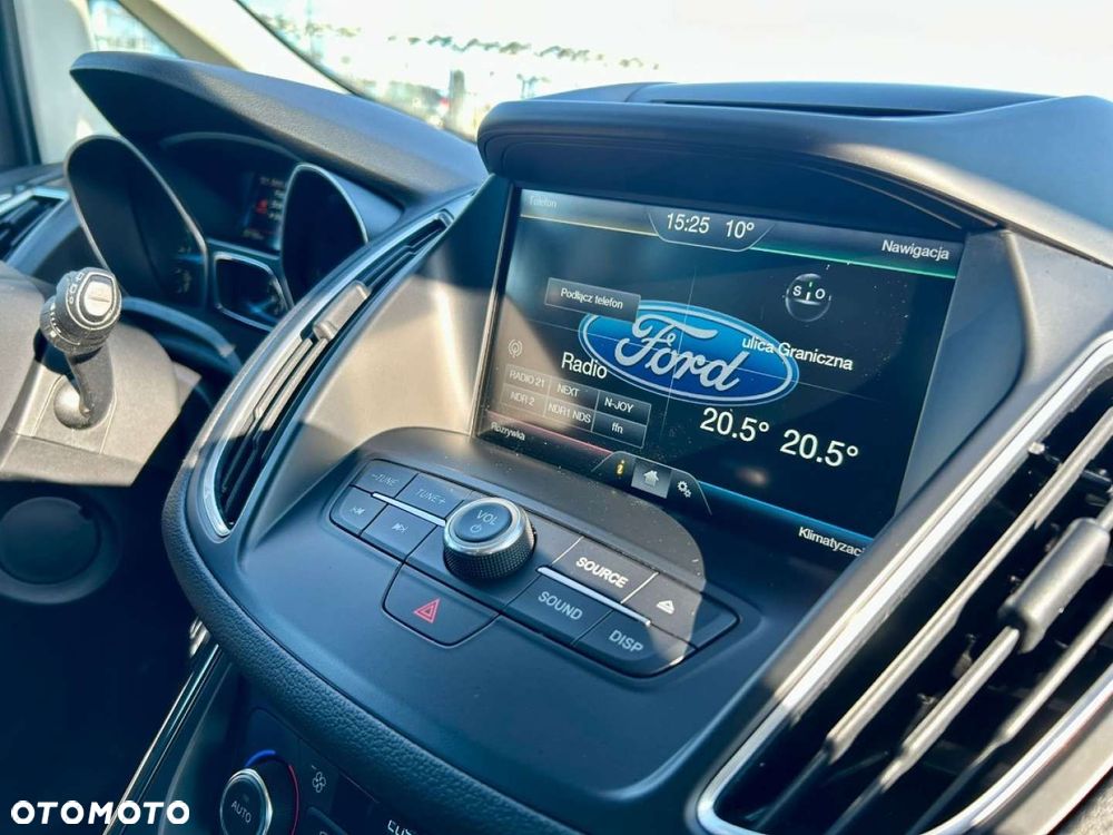 Ford Grand C-MAX - 21