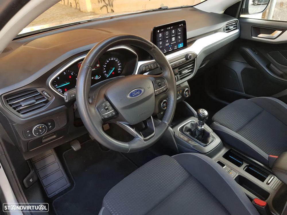 Ford Focus SW 1.5 TDCi Titanium - 15