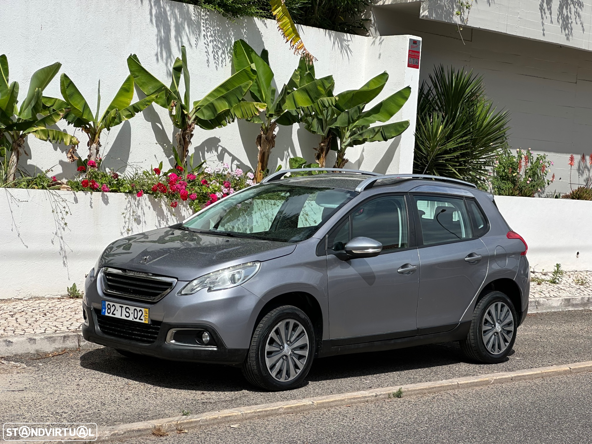 Peugeot 2008 - 13