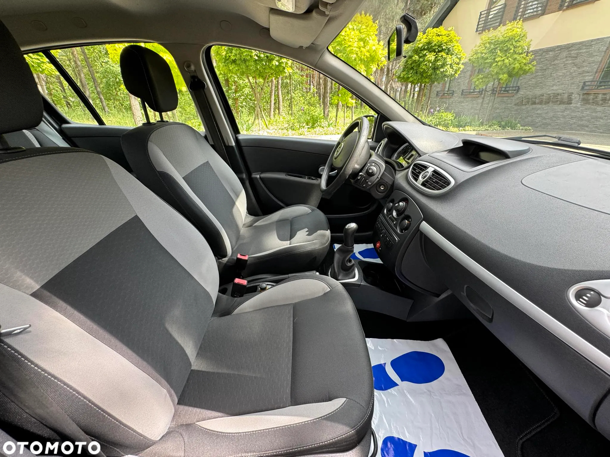 Renault Clio 1.2 16V Alize Euro5 - 21