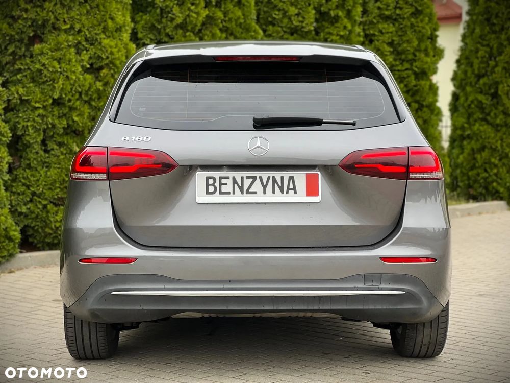 Mercedes-Benz Klasa B 180 7G-DCT Edition 19 - 26