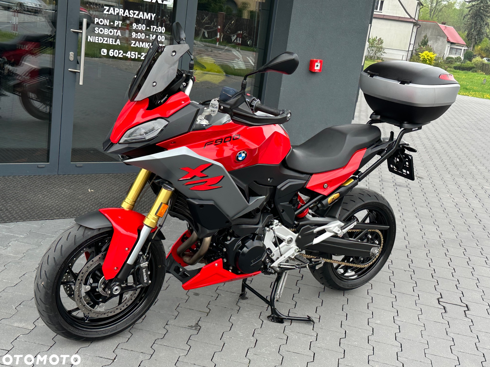 BMW XR - 28