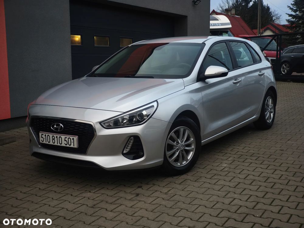 Hyundai i30 1.0 T-GDI GO Plus - 1