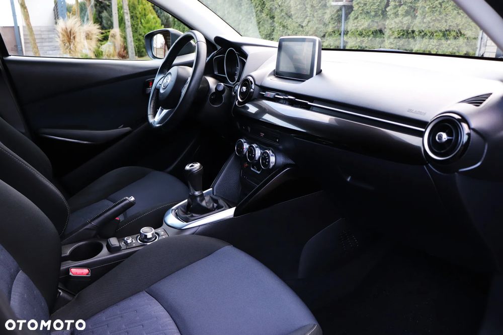 Mazda 2 SKYACTIV-G 90 Nakama - 24