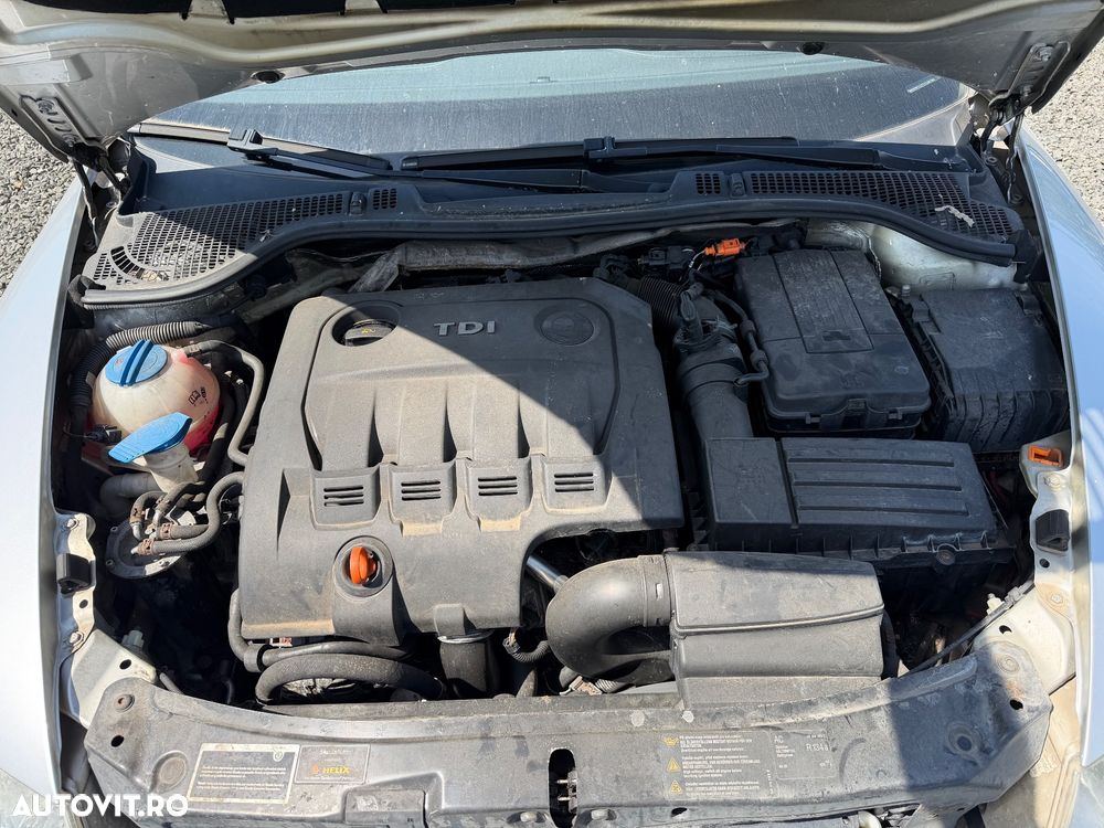 Skoda Octavia 2.0 TDI RS - 12