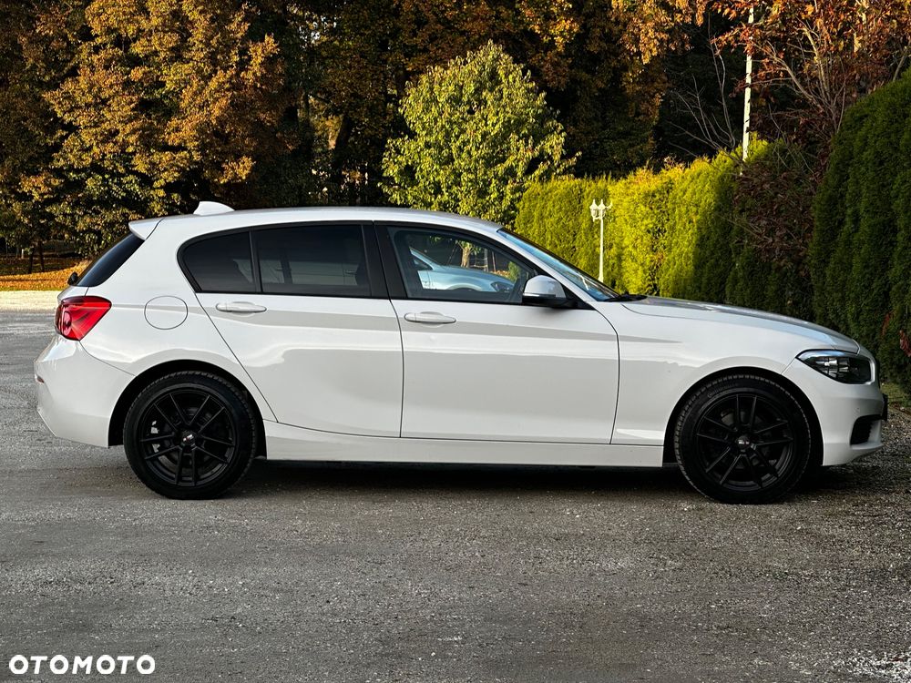 BMW Seria 1 118i - 4