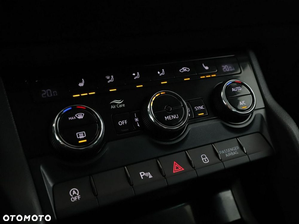 Skoda Karoq 1.6 TDI 4x2 Style DSG - 29