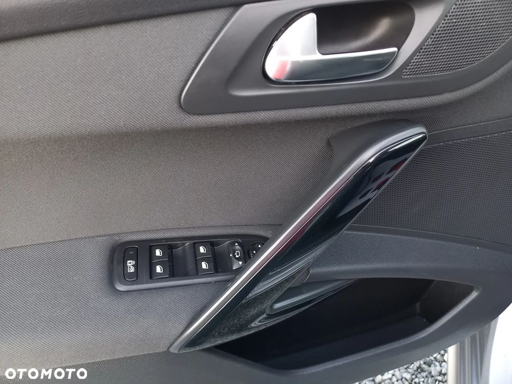 Peugeot 508 BlueHDi 150 Stop&Start Allure - 31