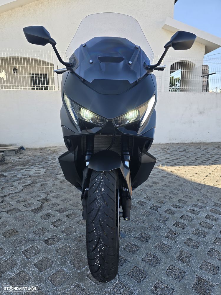 Honda Forza DCT 750