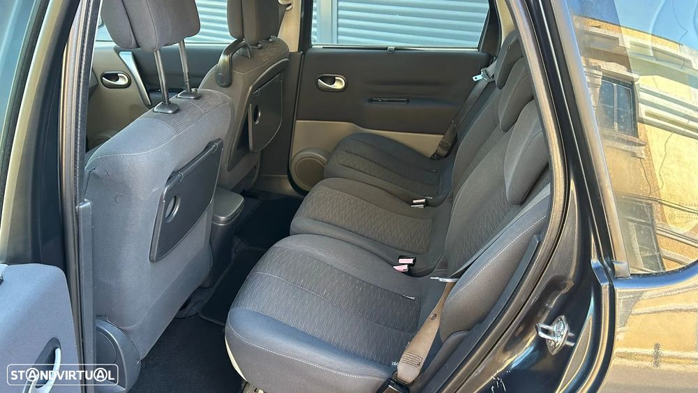 Renault Scénic 1.5 dCi Dynamique S - 21