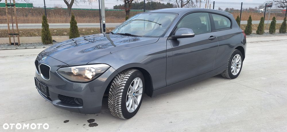 BMW Seria 1 116i - 3