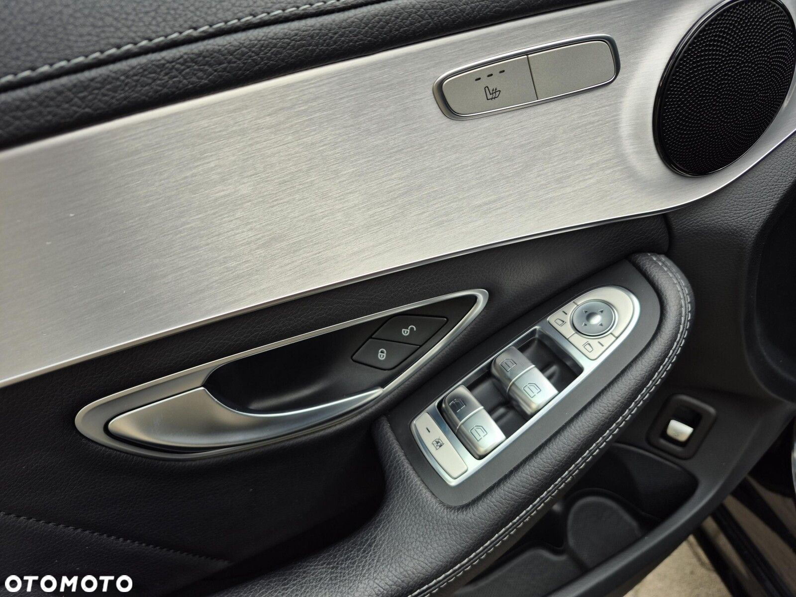 Mercedes-Benz Klasa C 200 9G-TRONIC - 9