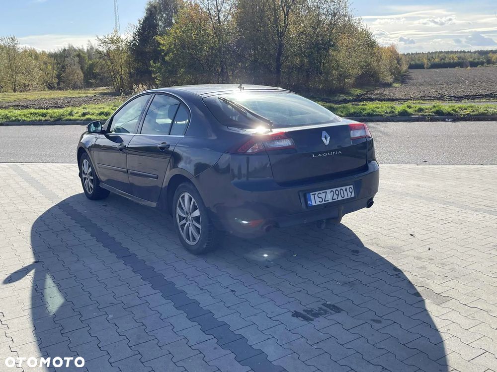 Renault Laguna 2.0 dCi Black Edition - 3