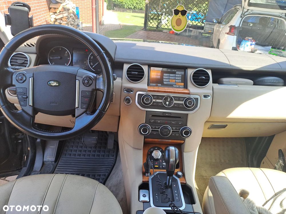Land Rover Discovery 2.7D V6 HSE - 23